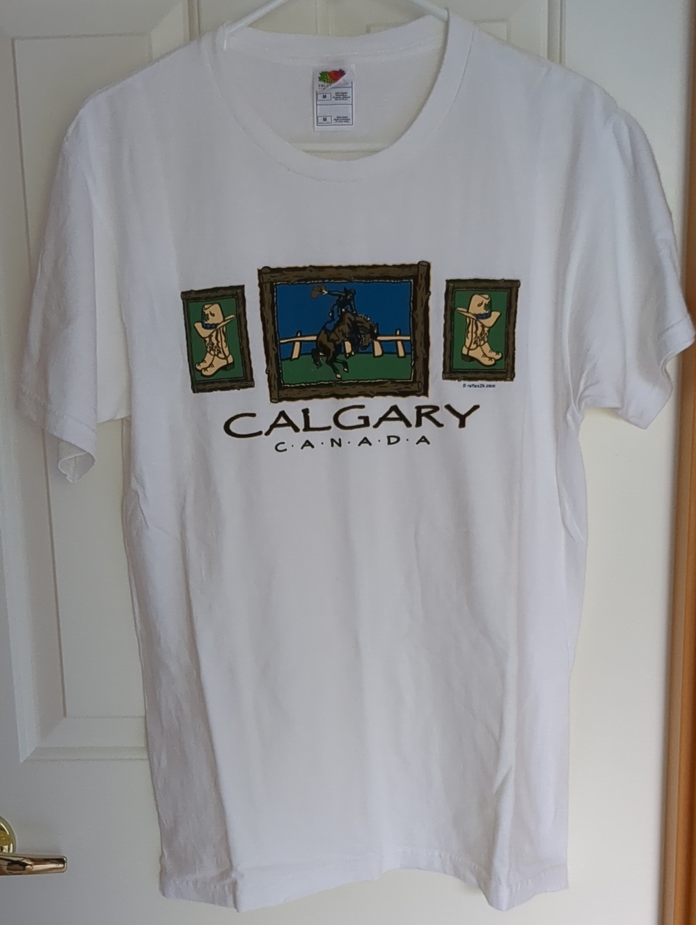 Fruit Of The Loom Calgary Canada White Graphic Tee